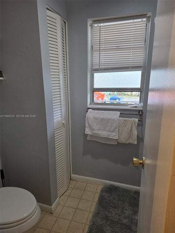 410 NE 17th Avenue 203, Boynton Beach, FL 33435
