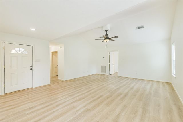 28814 Champion Oaks Drive, Magnolia, TX 77354