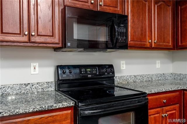 8695 Inverness, Tuscaloosa, AL 35405