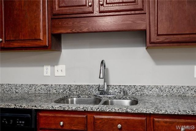 8695 Inverness, Tuscaloosa, AL 35405