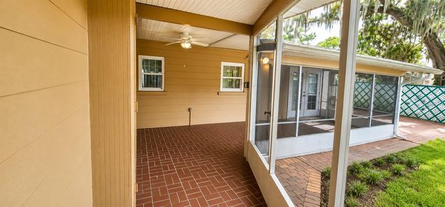 1215 E LAKESHORE BOULEVARD, St Cloud, FL 34769