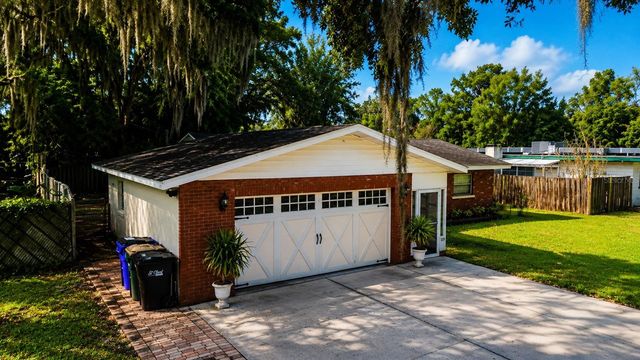 1215 E LAKESHORE BOULEVARD, St Cloud, FL 34769