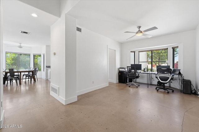 2757 E LAWNDALE Circle, Mesa, AZ 85213