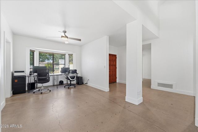 2757 E LAWNDALE Circle, Mesa, AZ 85213