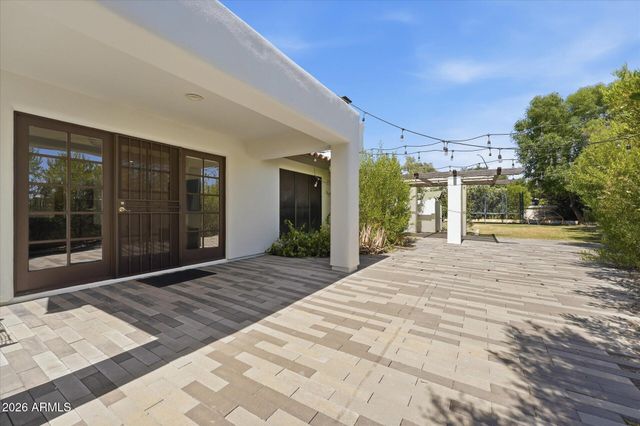 2757 E LAWNDALE Circle, Mesa, AZ 85213