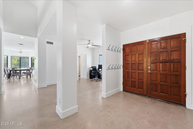 2757 E LAWNDALE Circle, Mesa, AZ 85213