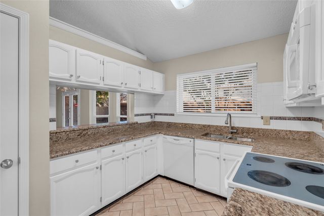 1829 Teton Drive, Grapevine, TX 76051