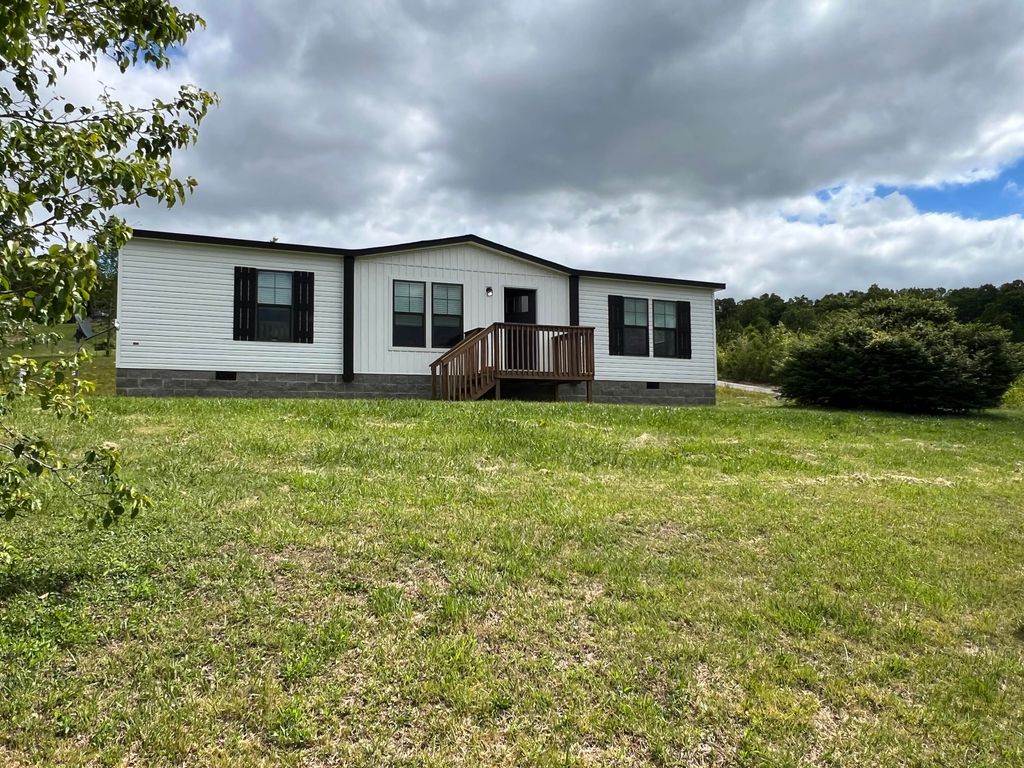 31 Dean Lane, Gray, KY 40734