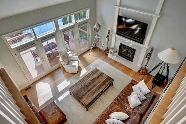 8 Old Ferry Landing Road, Rye, NH 03870