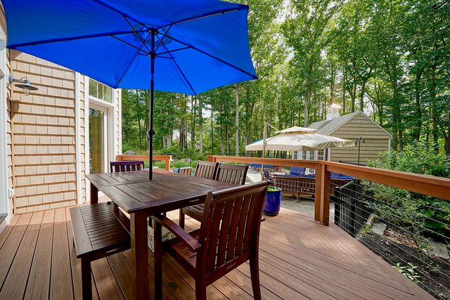 8 Old Ferry Landing Road, Rye, NH 03870