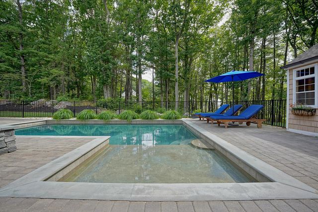 8 Old Ferry Landing Road, Rye, NH 03870
