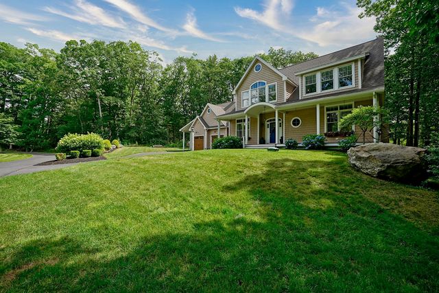 8 Old Ferry Landing Road, Rye, NH 03870