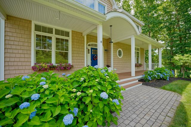 8 Old Ferry Landing Road, Rye, NH 03870