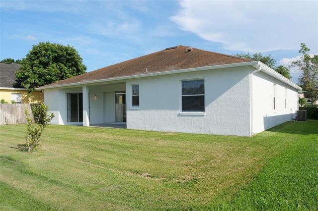 519 LAKESCAPE COURT, Orlando, FL 32828