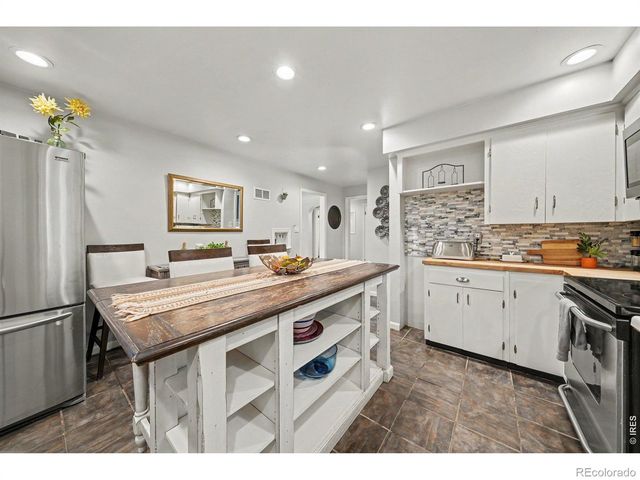 853 E 7th Street, Loveland, CO 80537