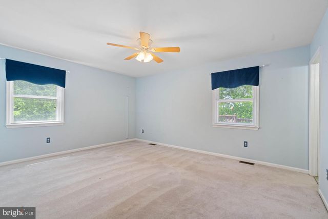 12020 PARKRIVER DR, Manassas, VA 20112