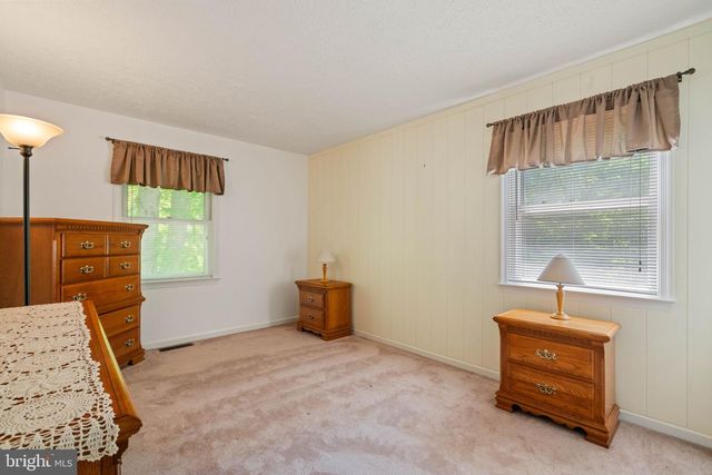 12020 PARKRIVER DR, Manassas, VA 20112