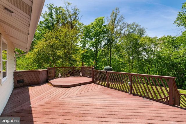 12020 PARKRIVER DR, Manassas, VA 20112