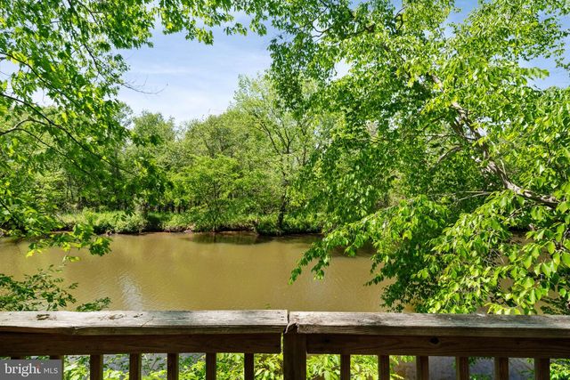 12020 PARKRIVER DR, Manassas, VA 20112