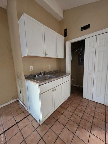 16444 Edmore Drive, Detroit, MI 48205