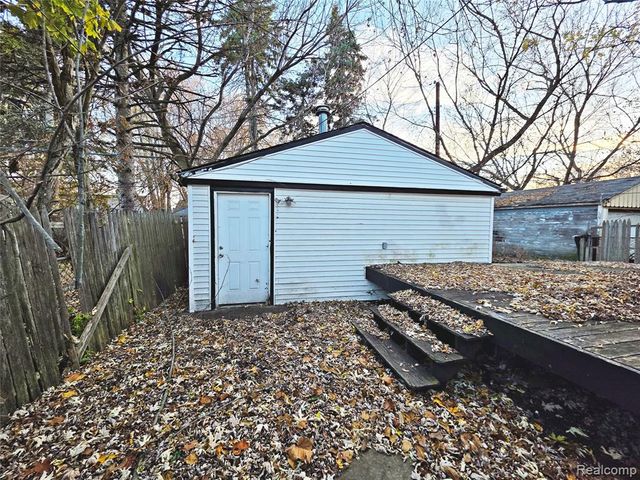 16444 Edmore Drive, Detroit, MI 48205