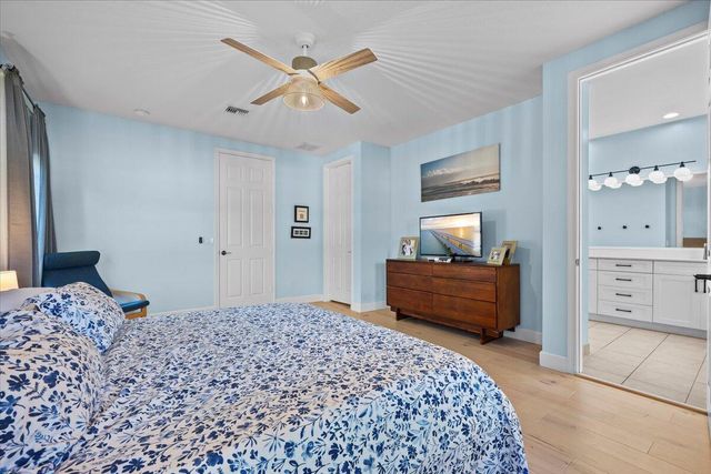 604 Moondancer Court, Palm Beach Gardens, FL 33410