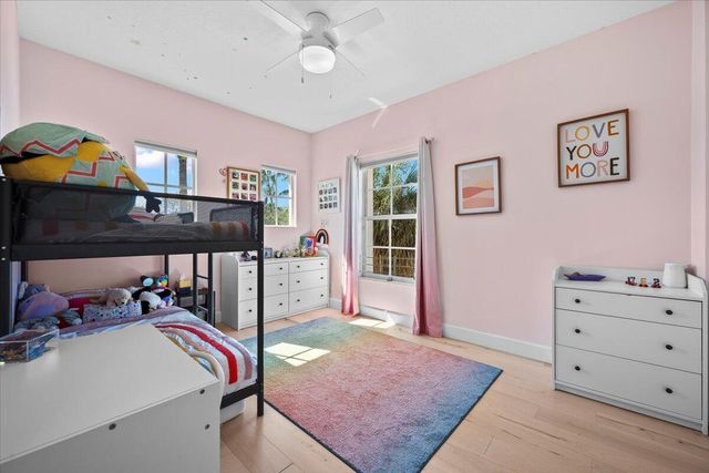 604 Moondancer Court, Palm Beach Gardens, FL 33410