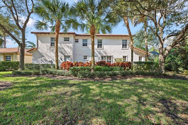 604 Moondancer Court, Palm Beach Gardens, FL 33410