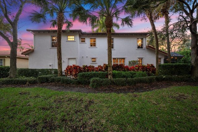 604 Moondancer Court, Palm Beach Gardens, FL 33410