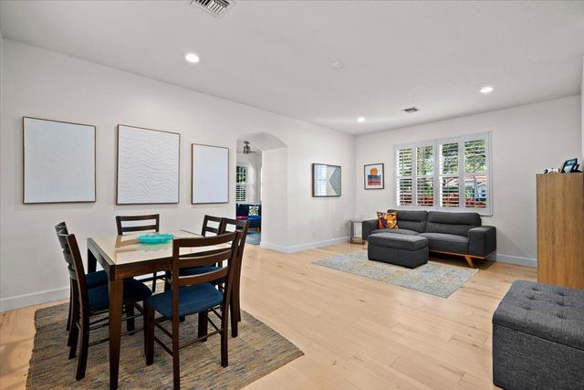 604 Moondancer Court, Palm Beach Gardens, FL 33410