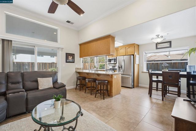 973 Jessica Dr, Livermore, CA 94550