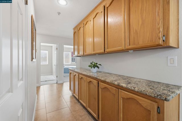 973 Jessica Dr, Livermore, CA 94550