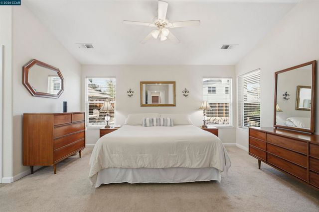 973 Jessica Dr, Livermore, CA 94550