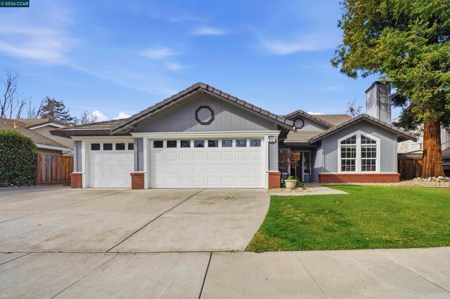 973 Jessica Dr, Livermore, CA 94550