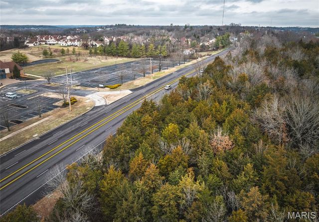 6315 Hagemann Road, St Louis, MO 63128