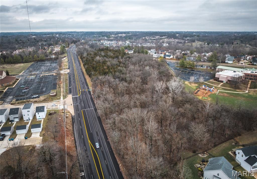 6315 Hagemann Road, St Louis, MO 63128