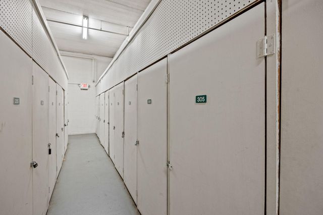 4860 Park Commons Drive 211, Saint Louis Park, MN 55416