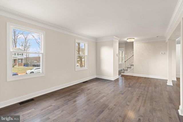 13208 NICKLESON DR, Woodbridge, VA 22193