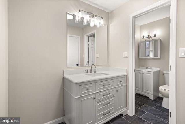 13208 NICKLESON DR, Woodbridge, VA 22193