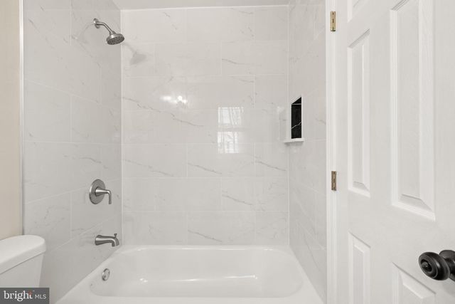 13208 NICKLESON DR, Woodbridge, VA 22193