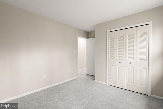 13208 NICKLESON DR, Woodbridge, VA 22193