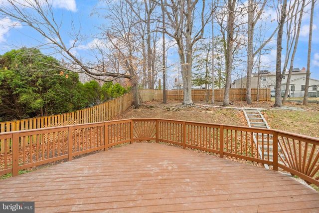 13208 NICKLESON DR, Woodbridge, VA 22193