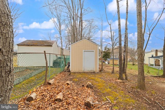 13208 NICKLESON DR, Woodbridge, VA 22193