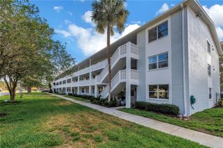 7801 11TH STREET N 104, St Petersburg, FL 33702