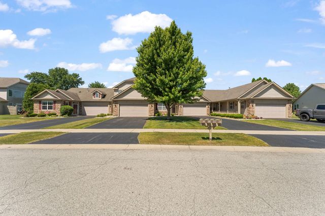 1296 Lily Lane, Schererville, IN 46375