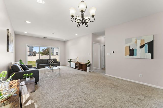 1296 Lily Lane, Schererville, IN 46375