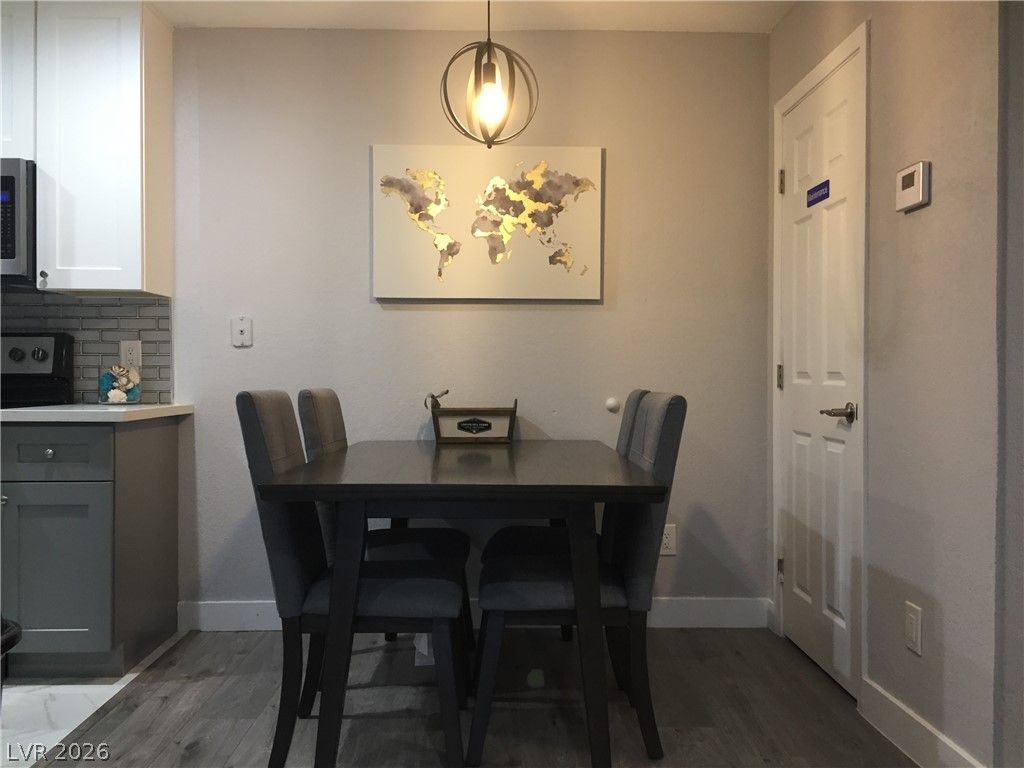 201 Mission Laguna Lane 107, Las Vegas, NV 89107 — photo 5