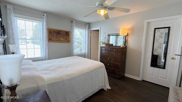 1122 Poppy Drive, Wapakoneta, OH 45895