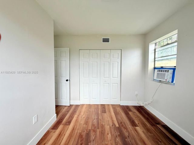 4801 NW 33rd Ave 1, Miami, FL 33142