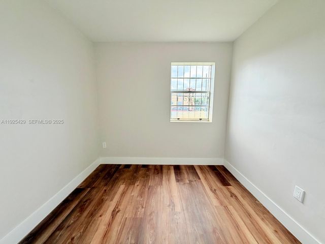 4801 NW 33rd Ave 1, Miami, FL 33142